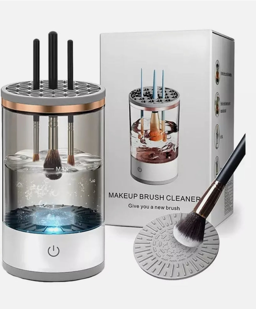 Gray helmet for bikers