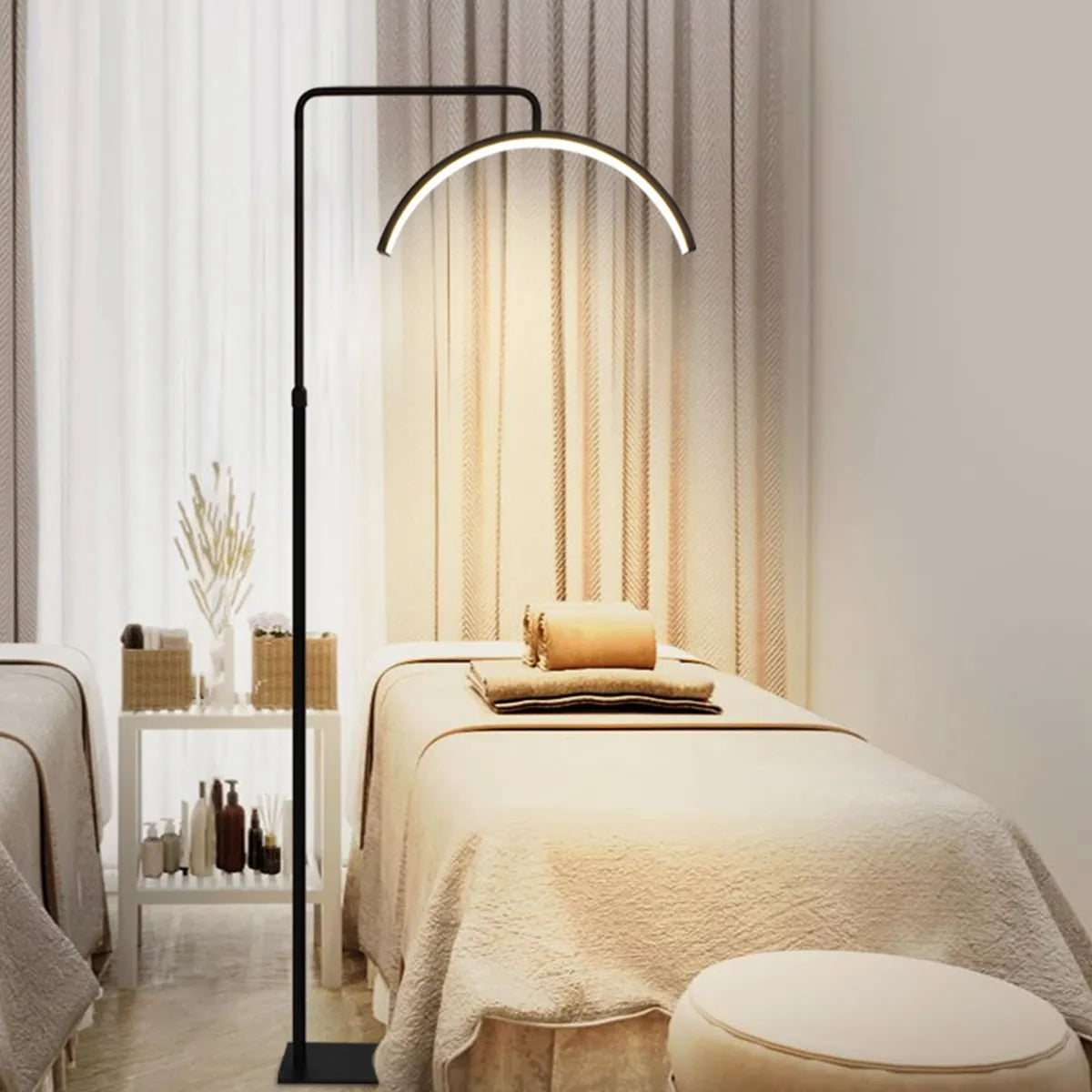 LÁMPARA DE PIE MEDIA LUNA